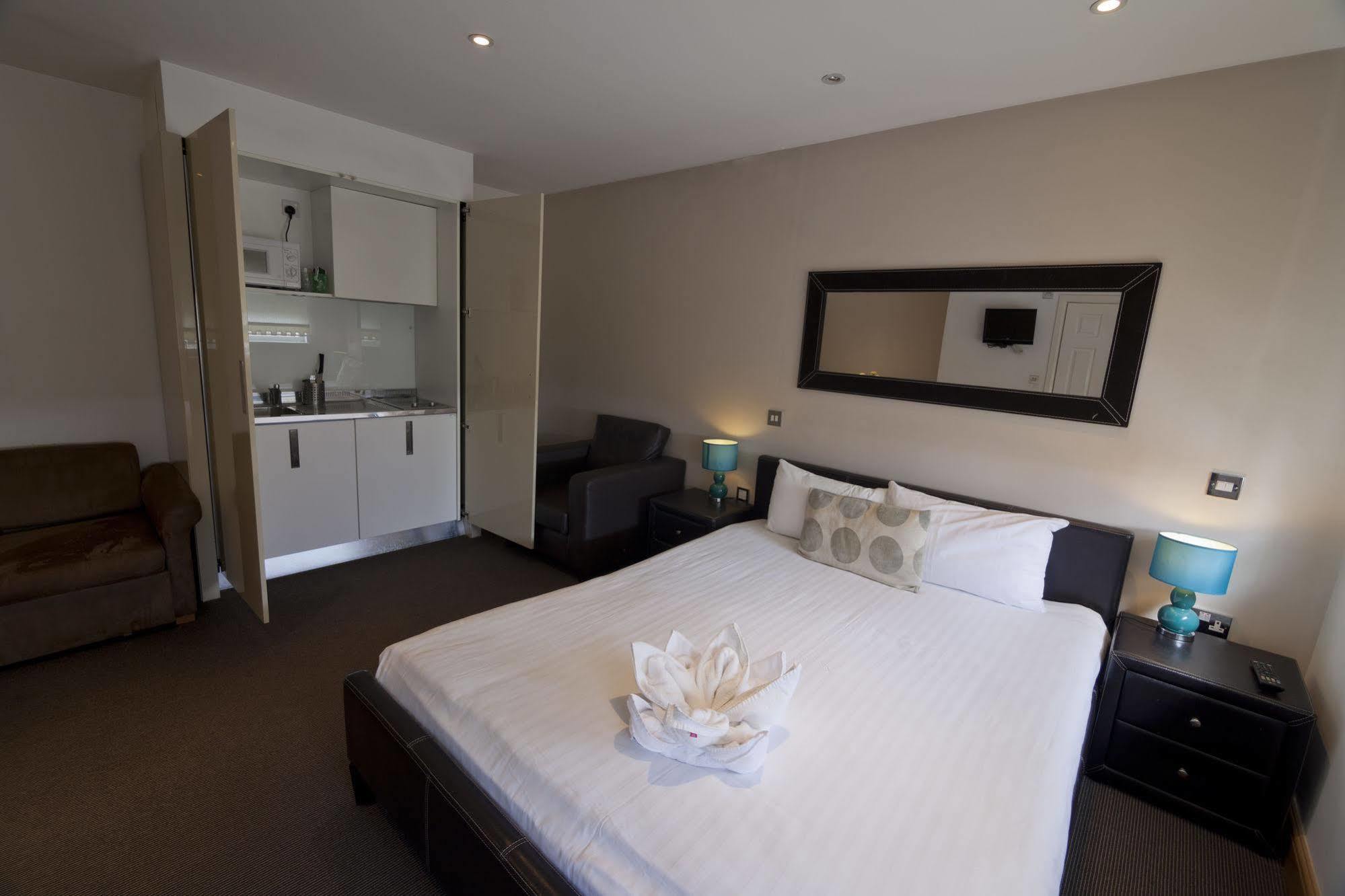 Aparthotel West End Lane II Londýn Exteriér fotografie